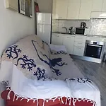 Wonderful White Appartament In Playa Americas Apartmán