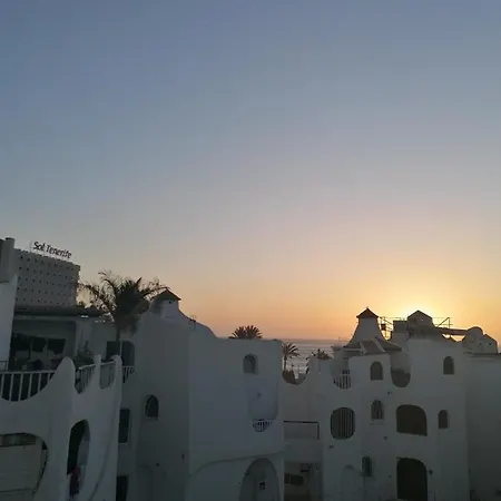Apartamento Wonderful White Appartament In Playa Americas Playa de las Américas