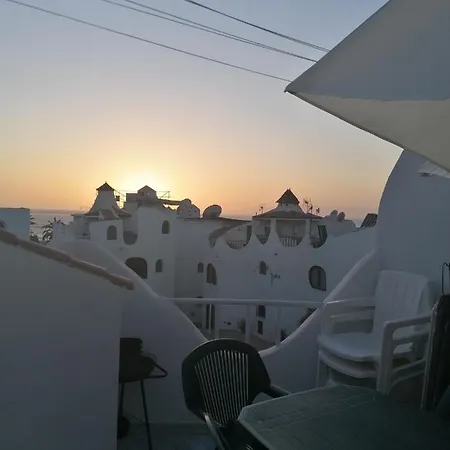 Wonderful White Appartament In Playa Americas Apartamento Playa de las Américas