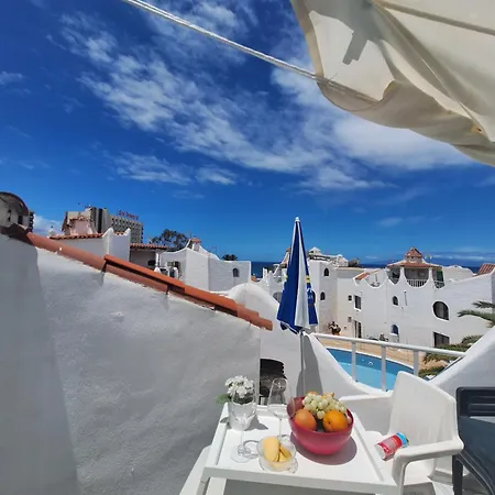 Apartmán Wonderful White Appartament In Playa Americas